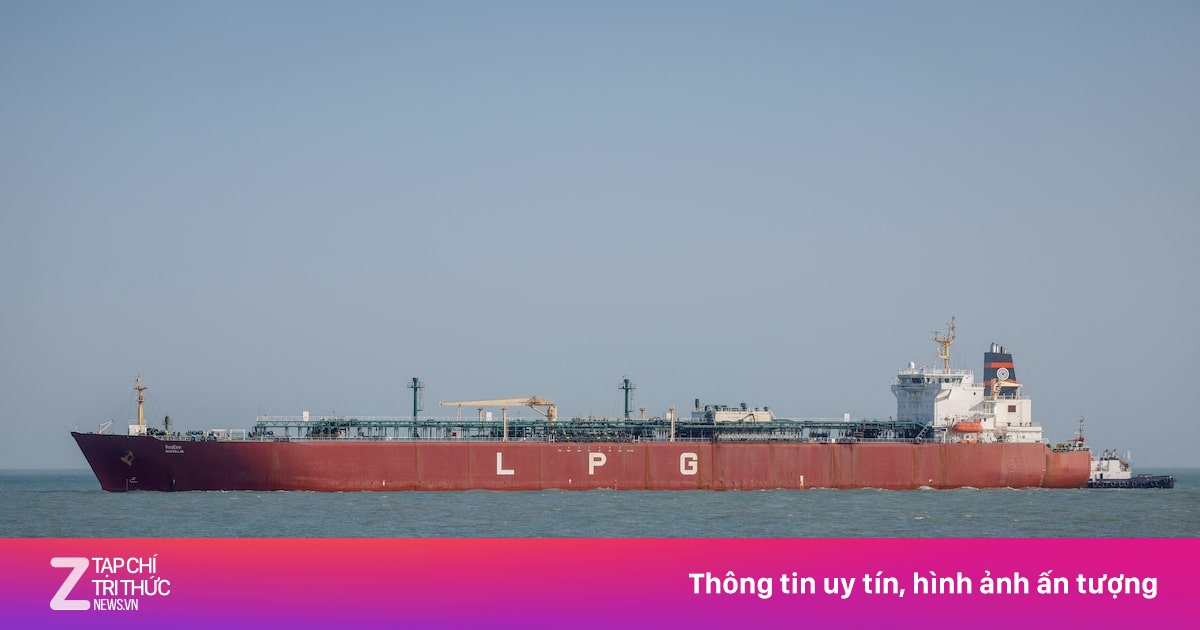 Ấn Độ Nối Lại Nhập Khẩu Dầu Iran Sau 7 Năm, Tái Cân Bằng Quan Hệ Với Tehran