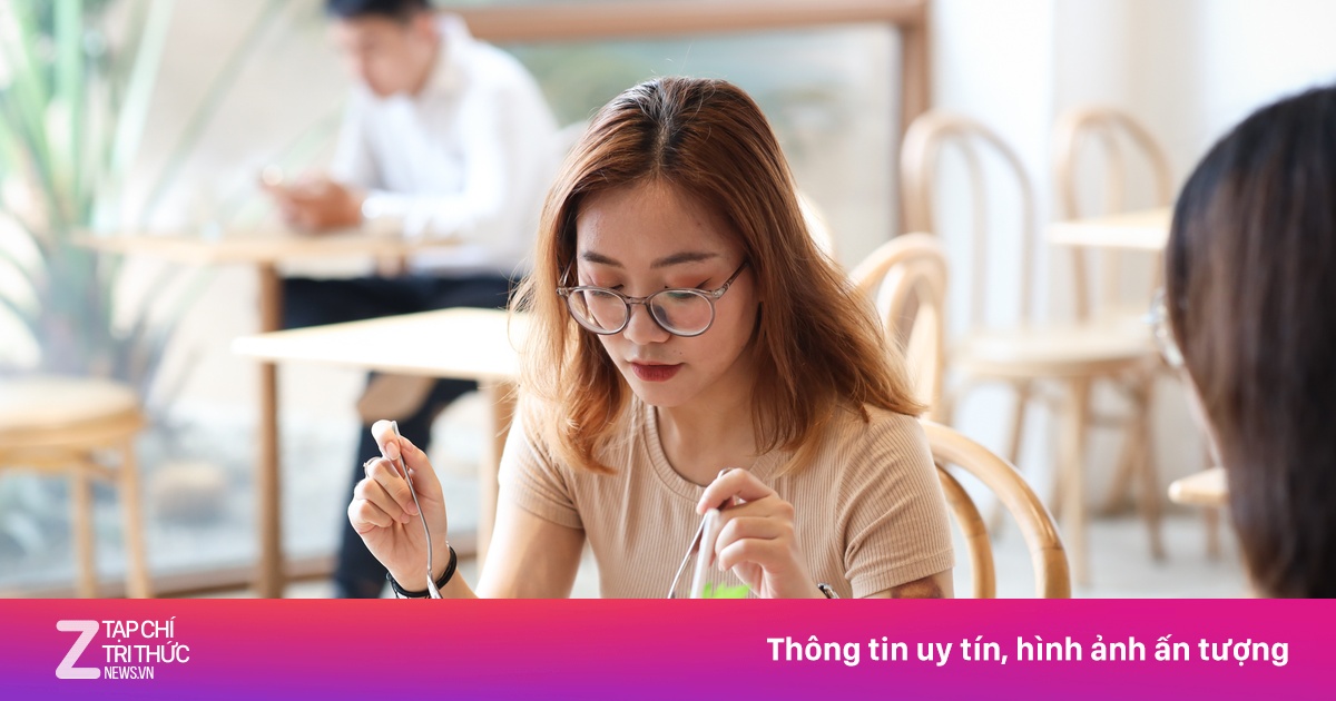 Bữa trưa 150.000 đồng làm khó dân công sở 'khu đất vàng' TP.HCM
