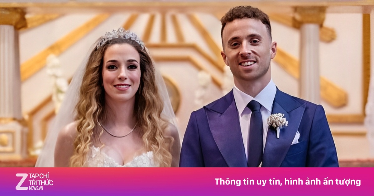 Người vợ dành cả thanh xuân cho cầu thủ Diogo Jota
