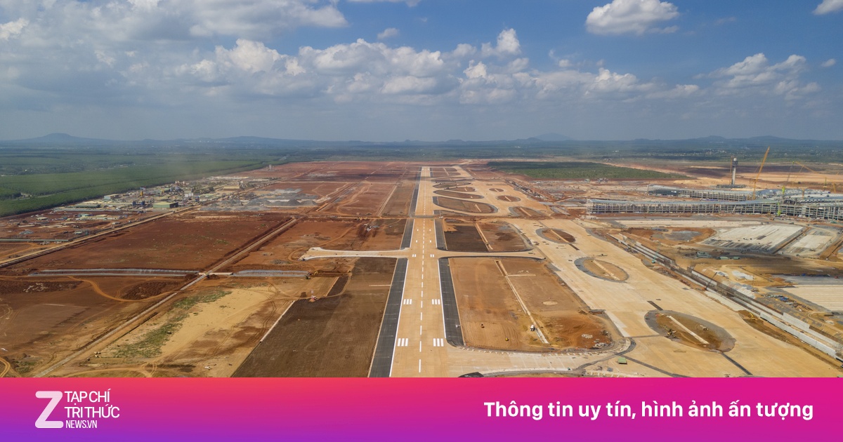 Cận cảnh đường cất hạ cánh sân bay Long Thành vượt tiến độ 3 tháng