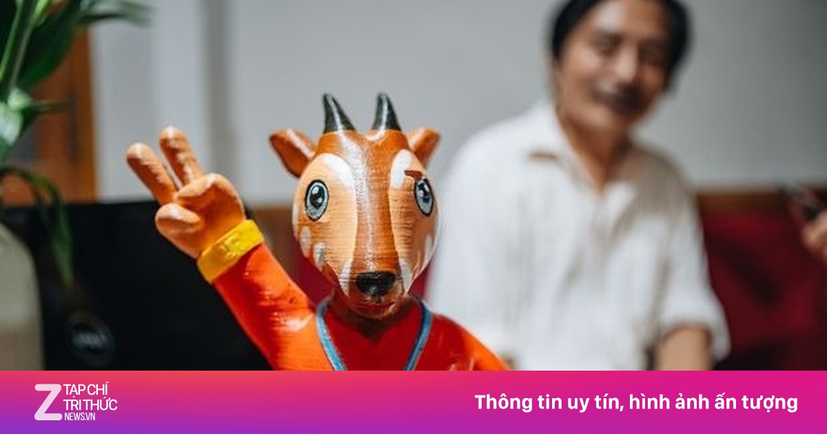 Họa sĩ Ngô Xuân Khôi: Bằng lòng là người đứng sau