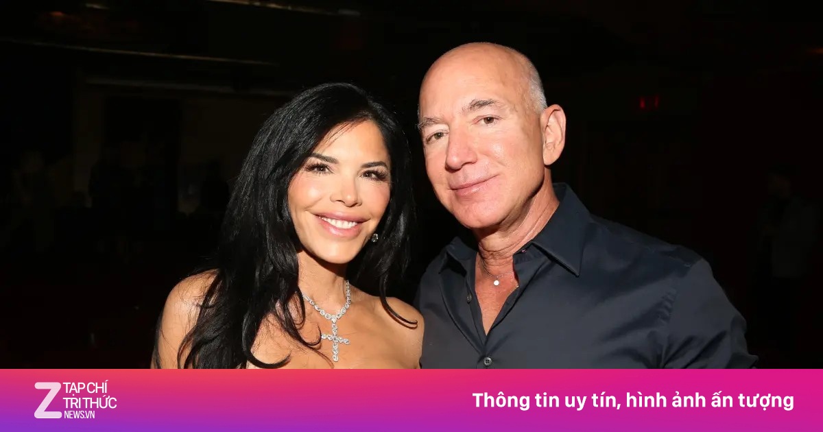 Kim cương 'nặng tay' vợ Jeff Bezos