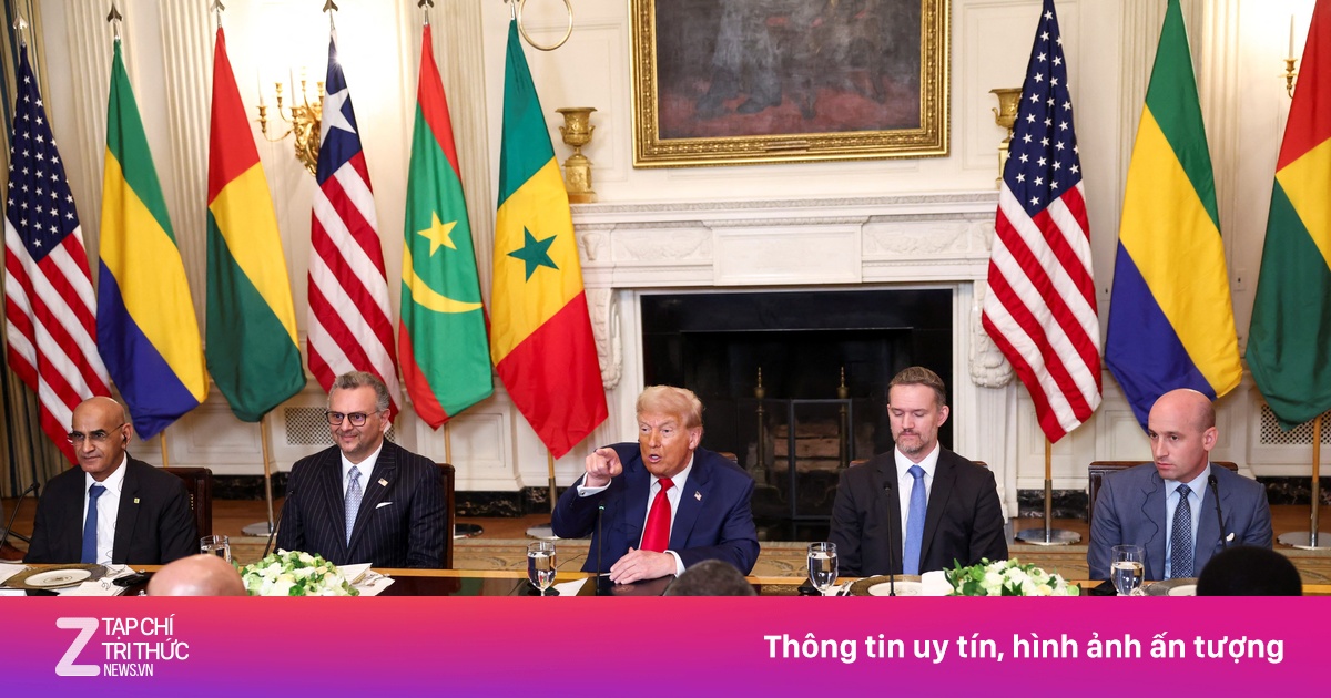 Ông Trump khen lãnh đạo Liberia 'tiếng Anh tốt quá', châu Phi bức xúc