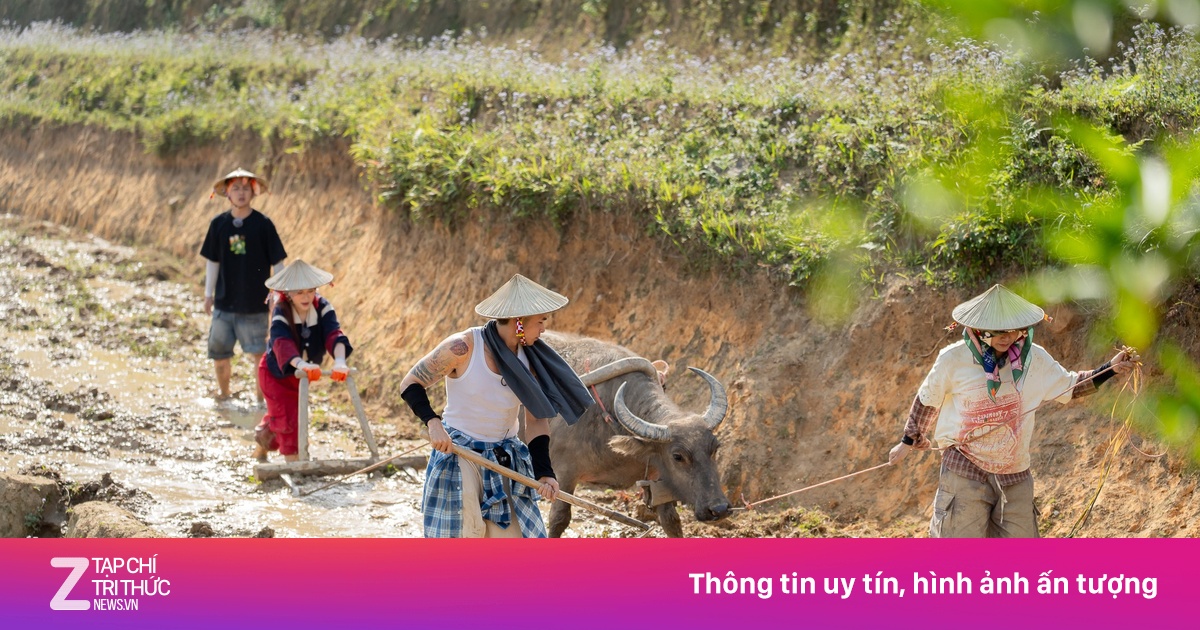 Bản nhỏ Lào Cai đông khách sau chương trình Gia Đình Haha