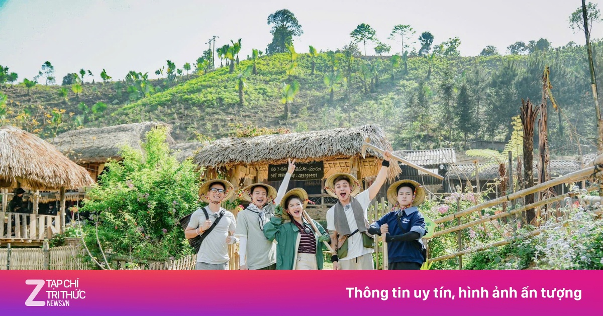 Thấy gì từ 'cơn sốt' du lịch tại Bản Liền?