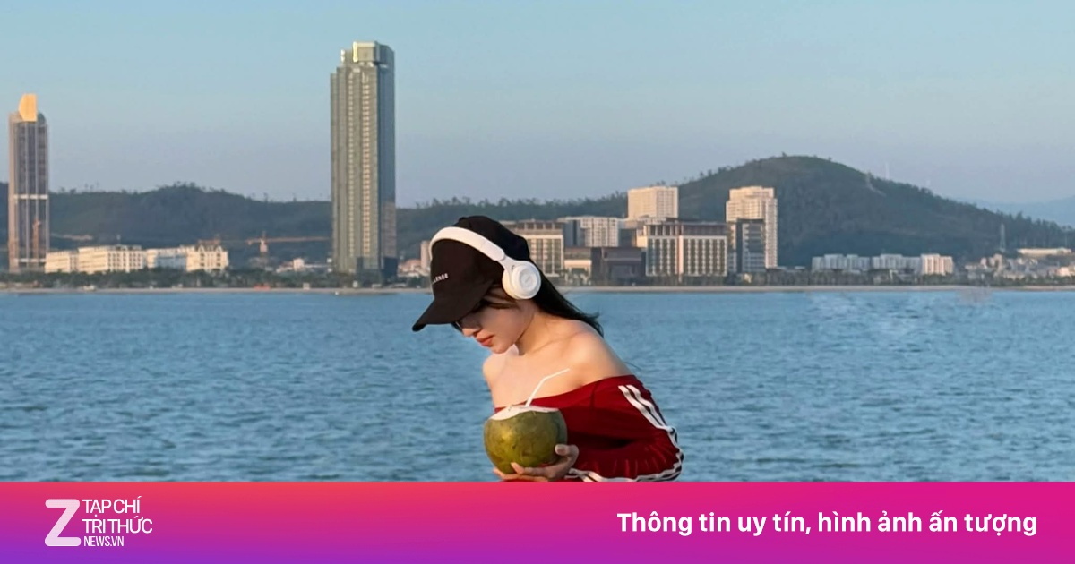 Bãi Cào Ngao Hạ Long 'Góc Busan' Gây Sốt Mạng Xã Hội Với Trend Check-in Phong Cách Hàn Quốc