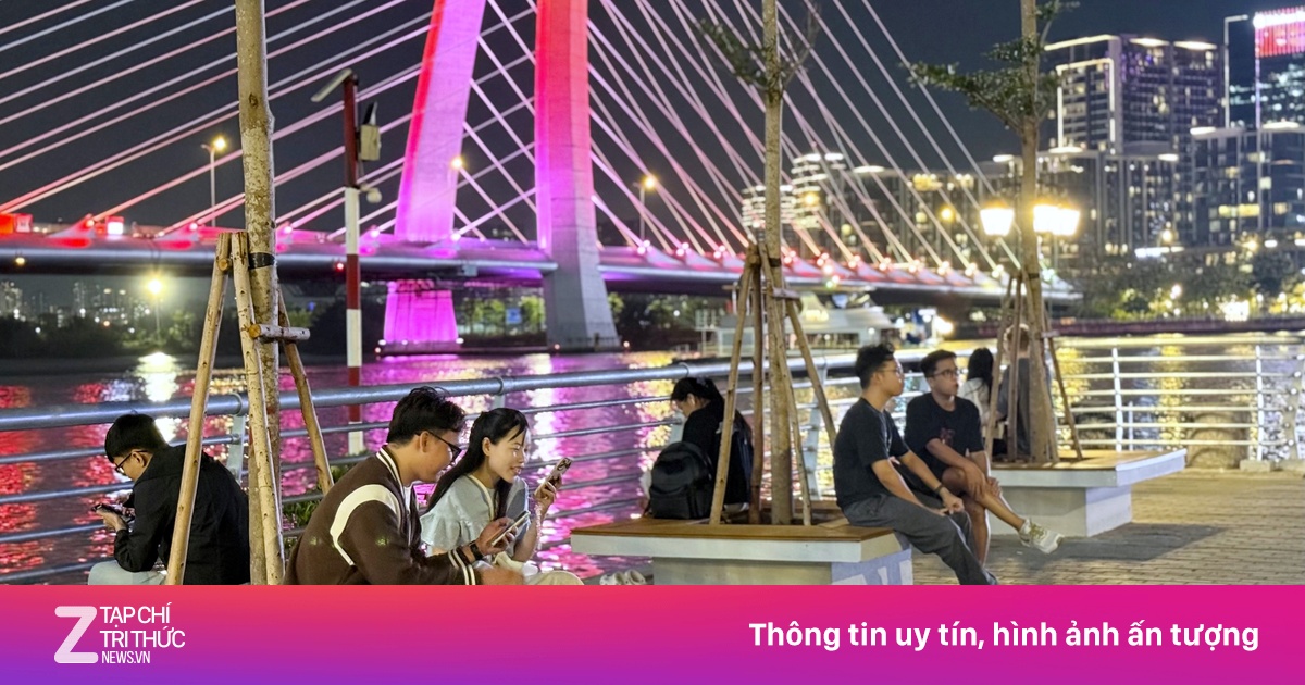 Công viên Bạch Đằng mới thông thoáng sau khi dẹp hàng rong lấn chiếm