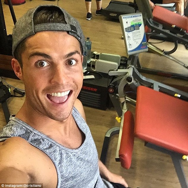 Ronaldo thuc su quan trong voi Real the nao? anh 3