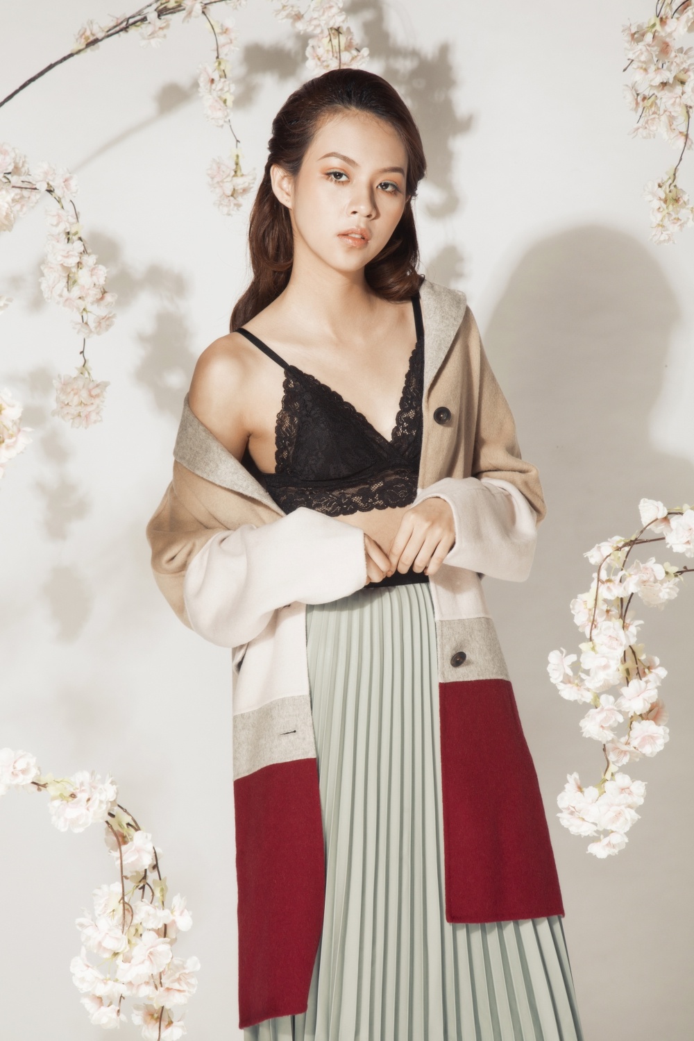 Phi Phuong Anh chup anh phong cach mua xuan anh 1