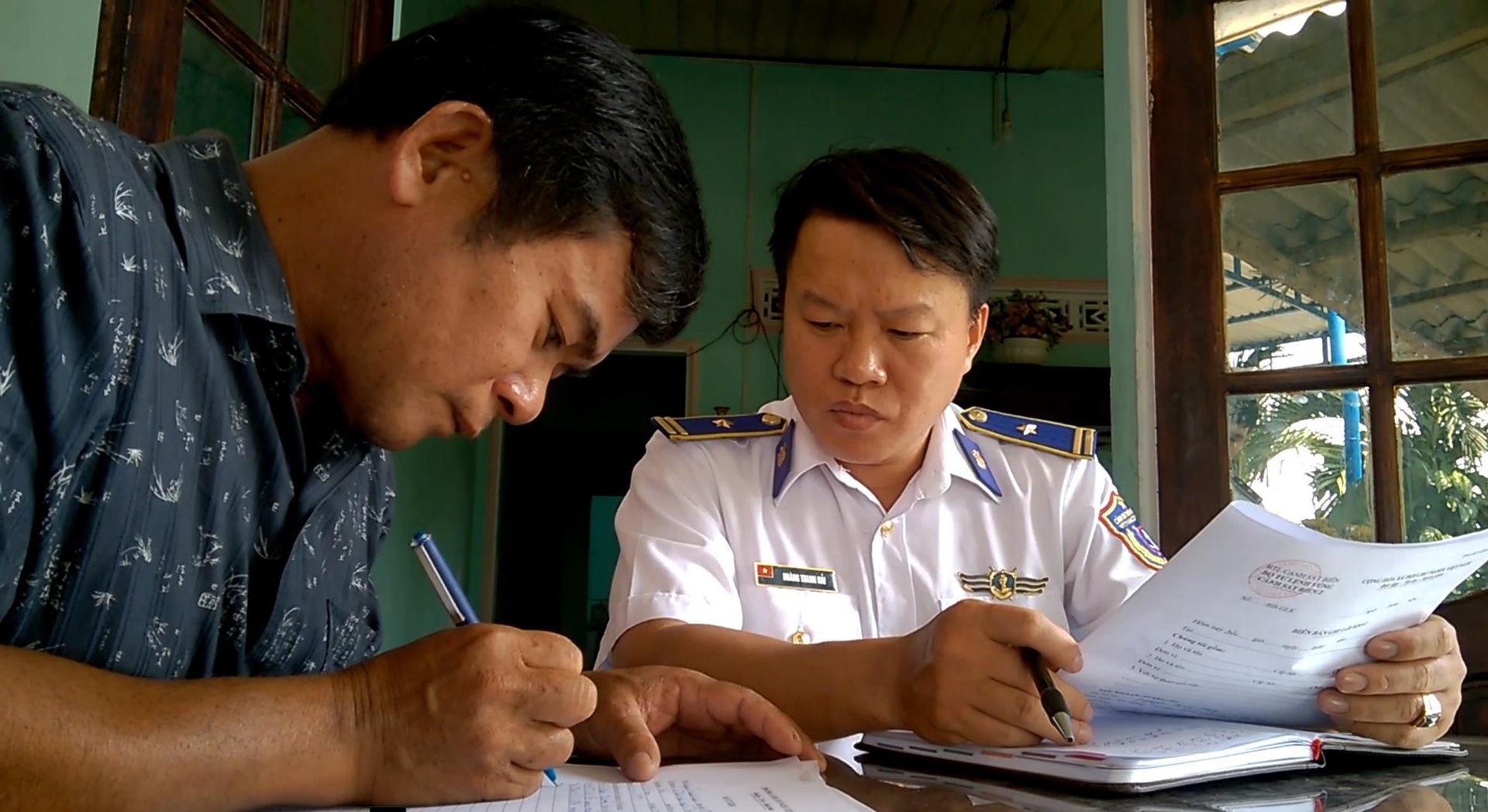 Tau ca chim o Hoang Sa anh 2
