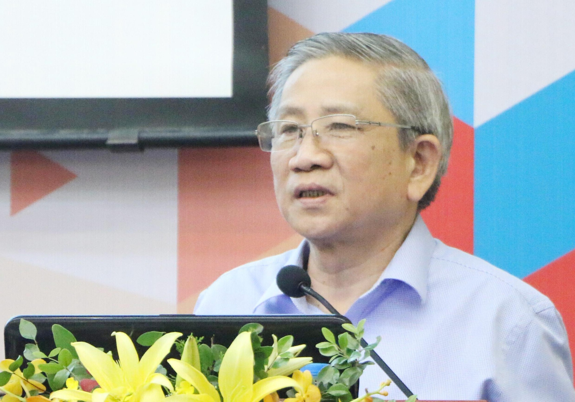 sgk chuong trinh moi anh 1