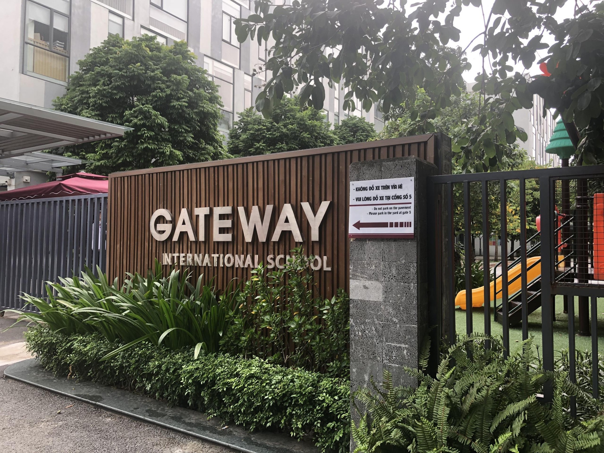 truong quoc te gateway anh 2