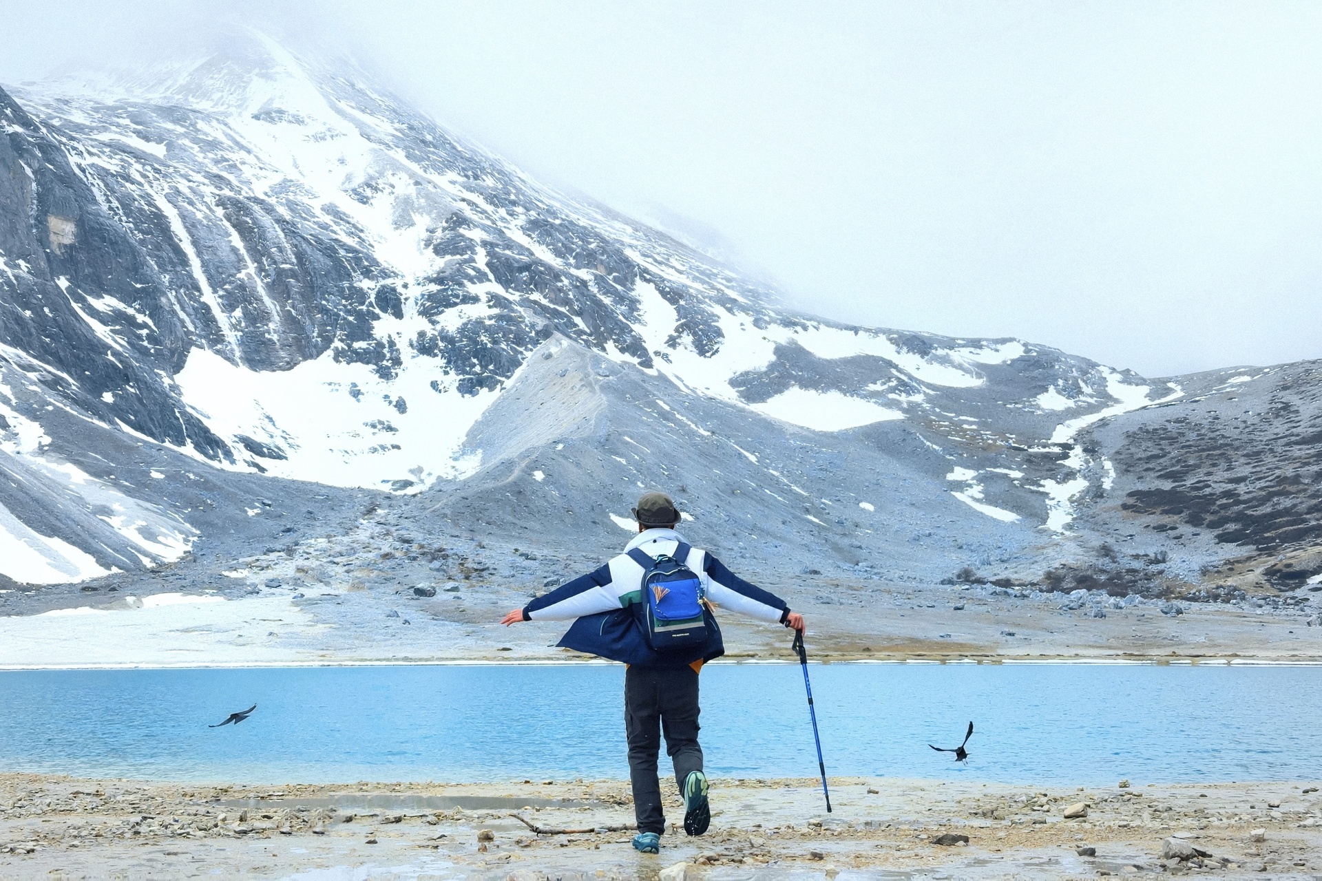 Dao Thanh A Dinh anh 8