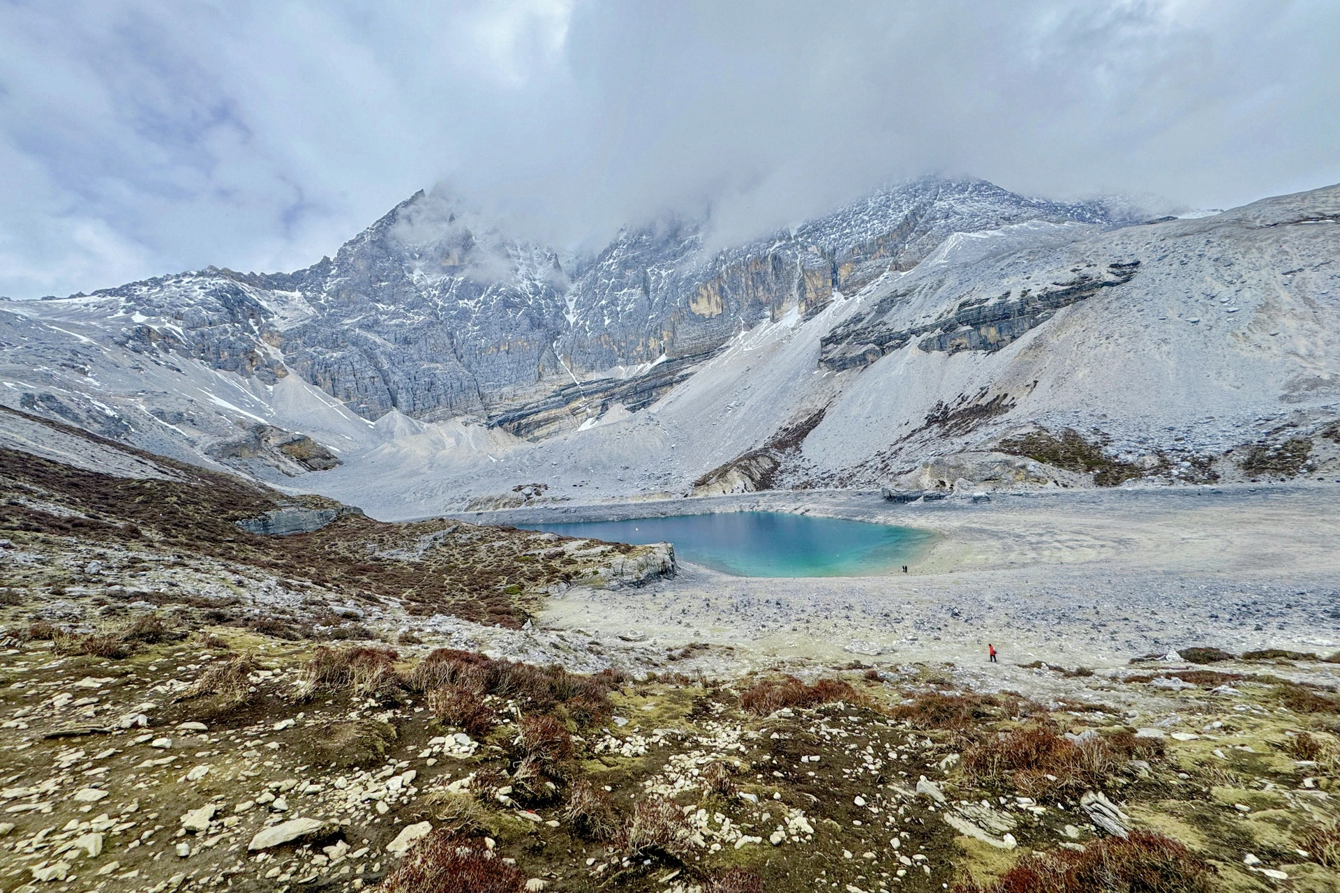 Dao Thanh A Dinh anh 5