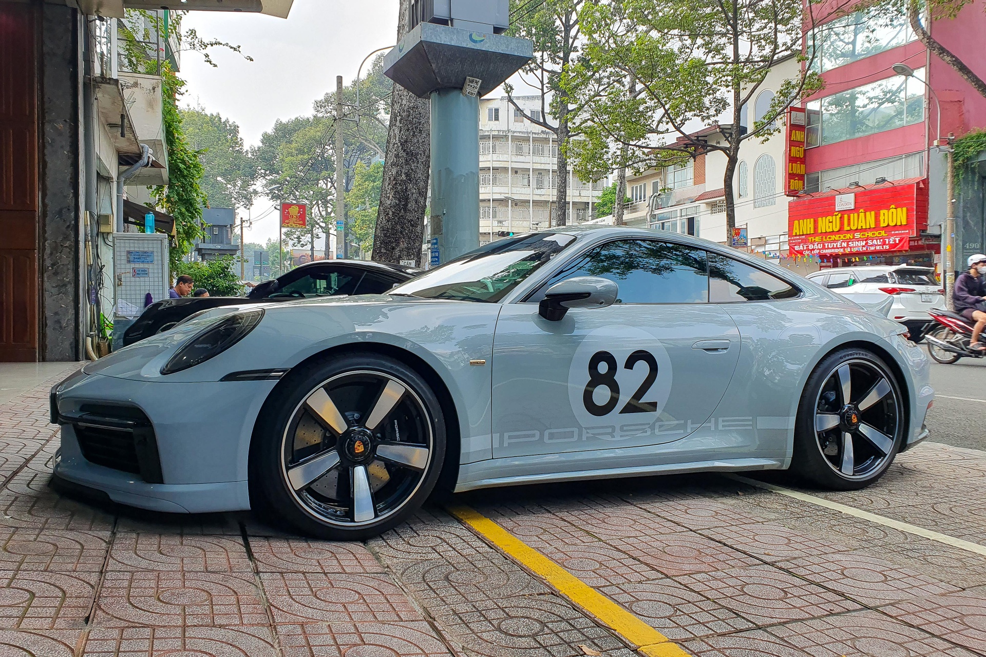 cuong do la,  nguyen quoc cuong,  porsche,  911,  porsche 911,  911 sport classic,  sieu xe,  porsche 911 sport classic anh 15