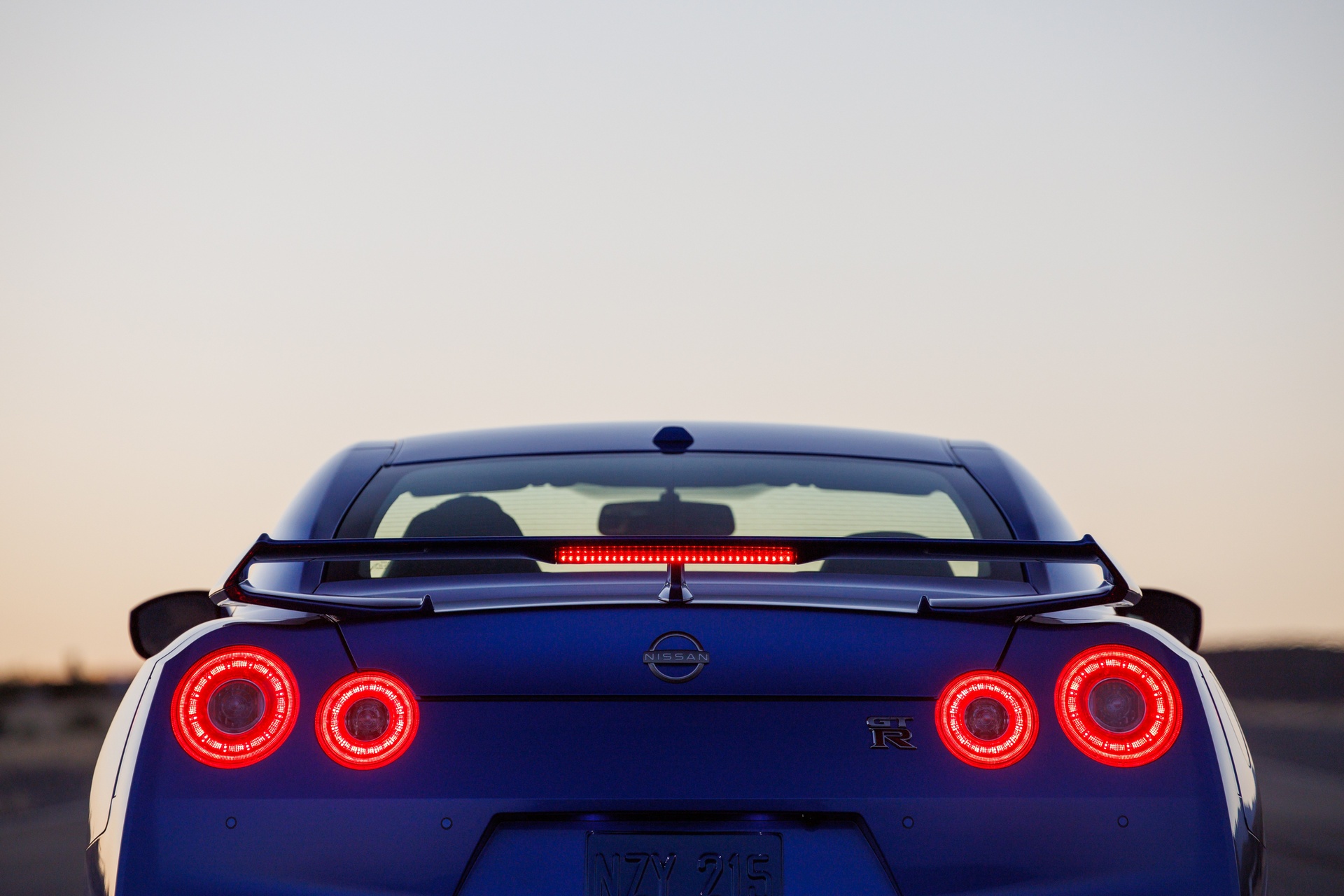 Cận cảnh phiên bản đặc biệt Nissan GT-R Skyline Edition