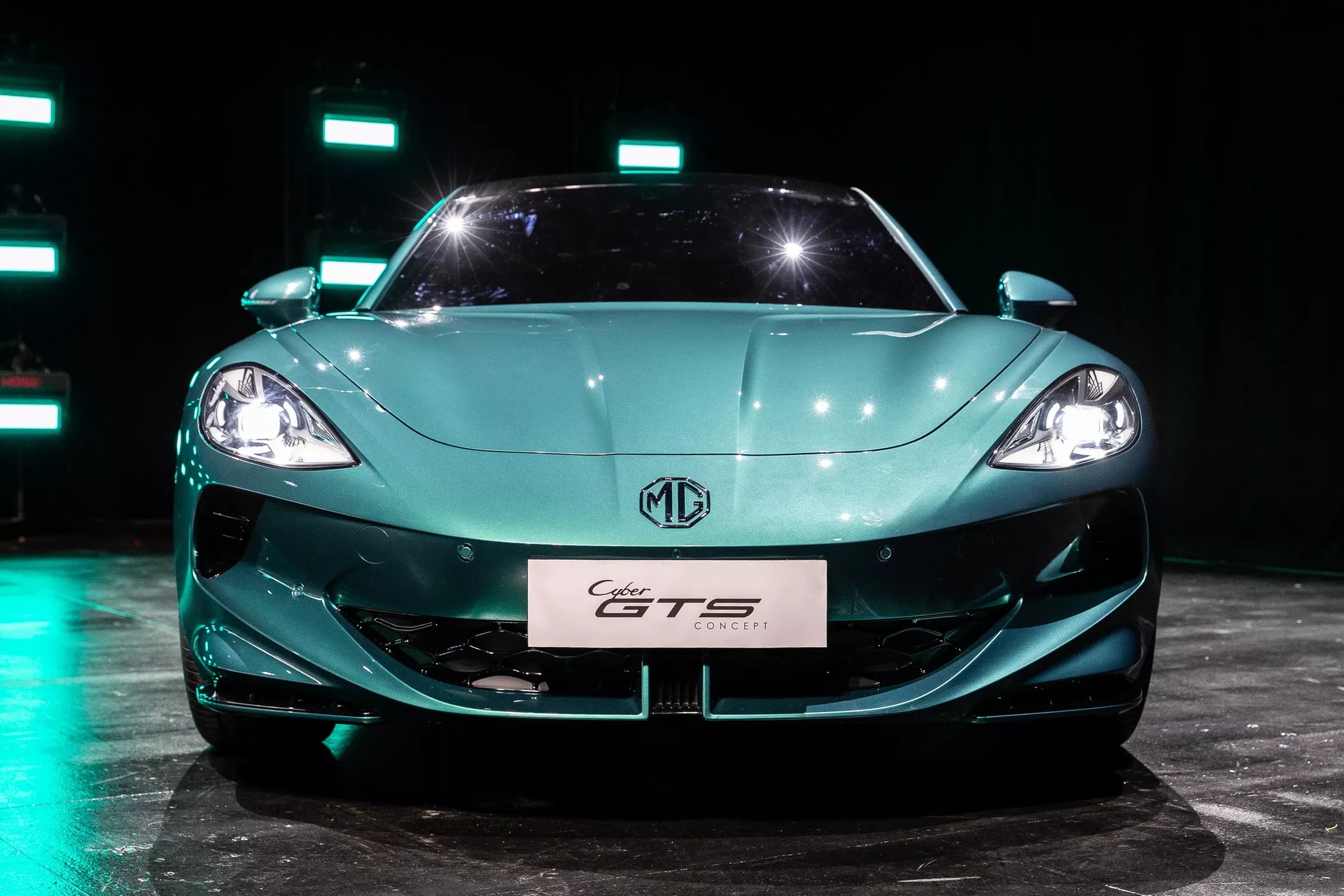 MG Cyber GTS Concept - mẫu coupe thể thao của MG Cyberster