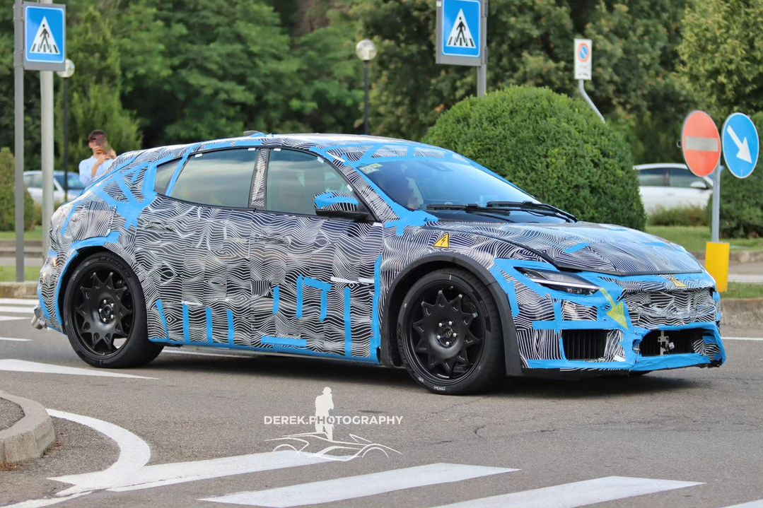 Pagani,  Ferrari,  Koenigsegg,  SUV Maserati Levante,  Benedetto Vigna,  xe dien,  ev,  sieu xe,  sieu xe dien anh 2