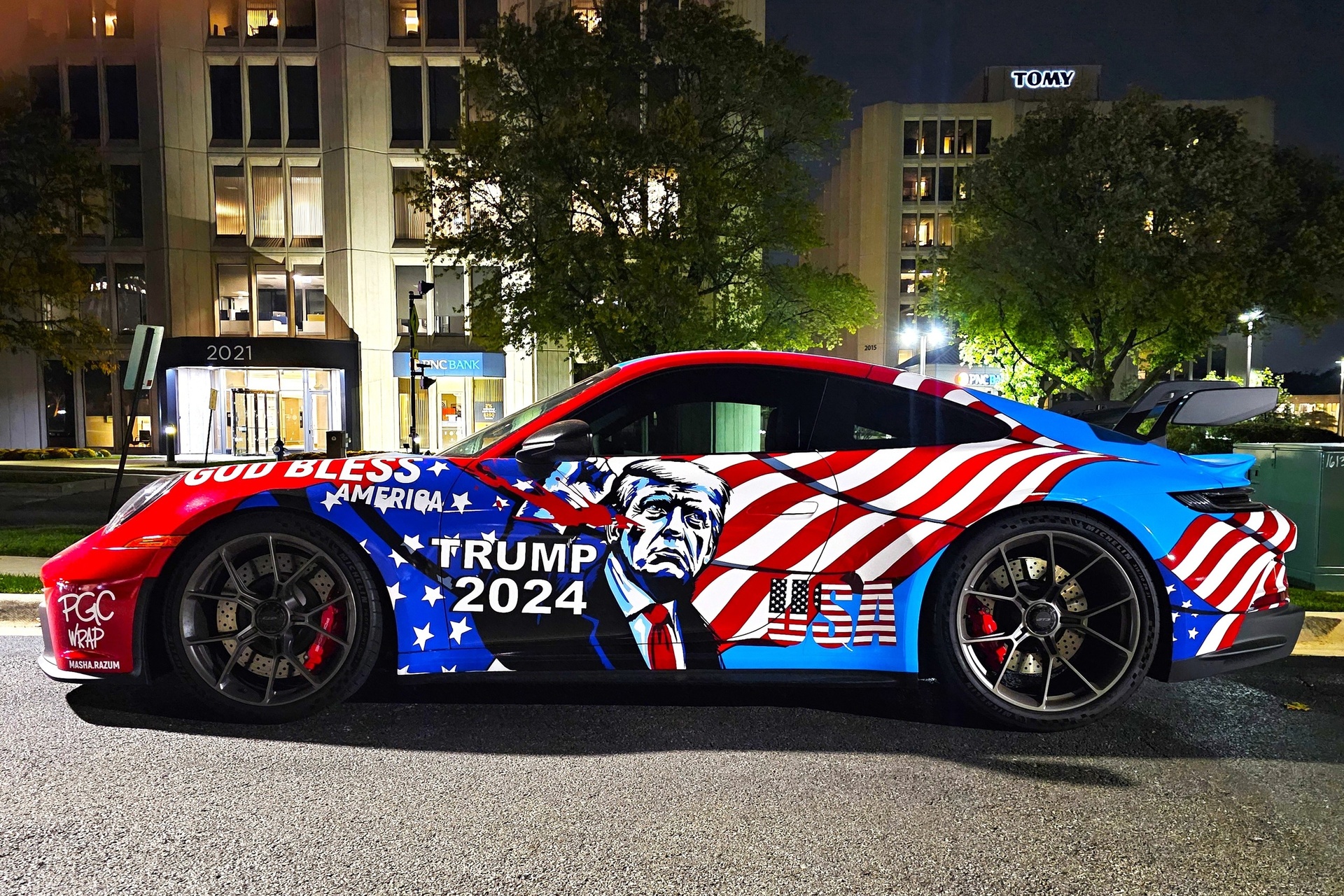 porsche,  doanh so,  my,  2025,  cayenne,  cayenne electric,  macan anh 2