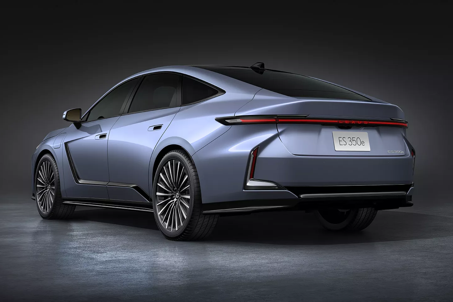 lexus,  lexus es,  sedan,  the he moi,  toyota,  Japan Mobility Show,  Trien lam Oto,  Thuong Hai anh 16