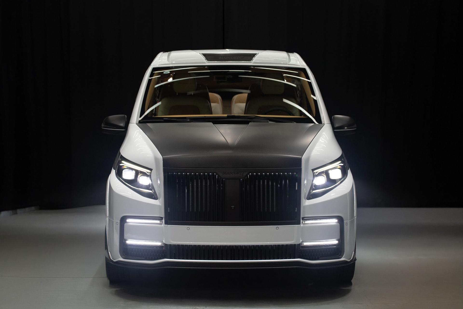 mpv,  xe do,  mansory,  mansory v-class,  trung quoc,  thuong hai,  trien lam oto,  mercedes,  mercedes-benz anh 11