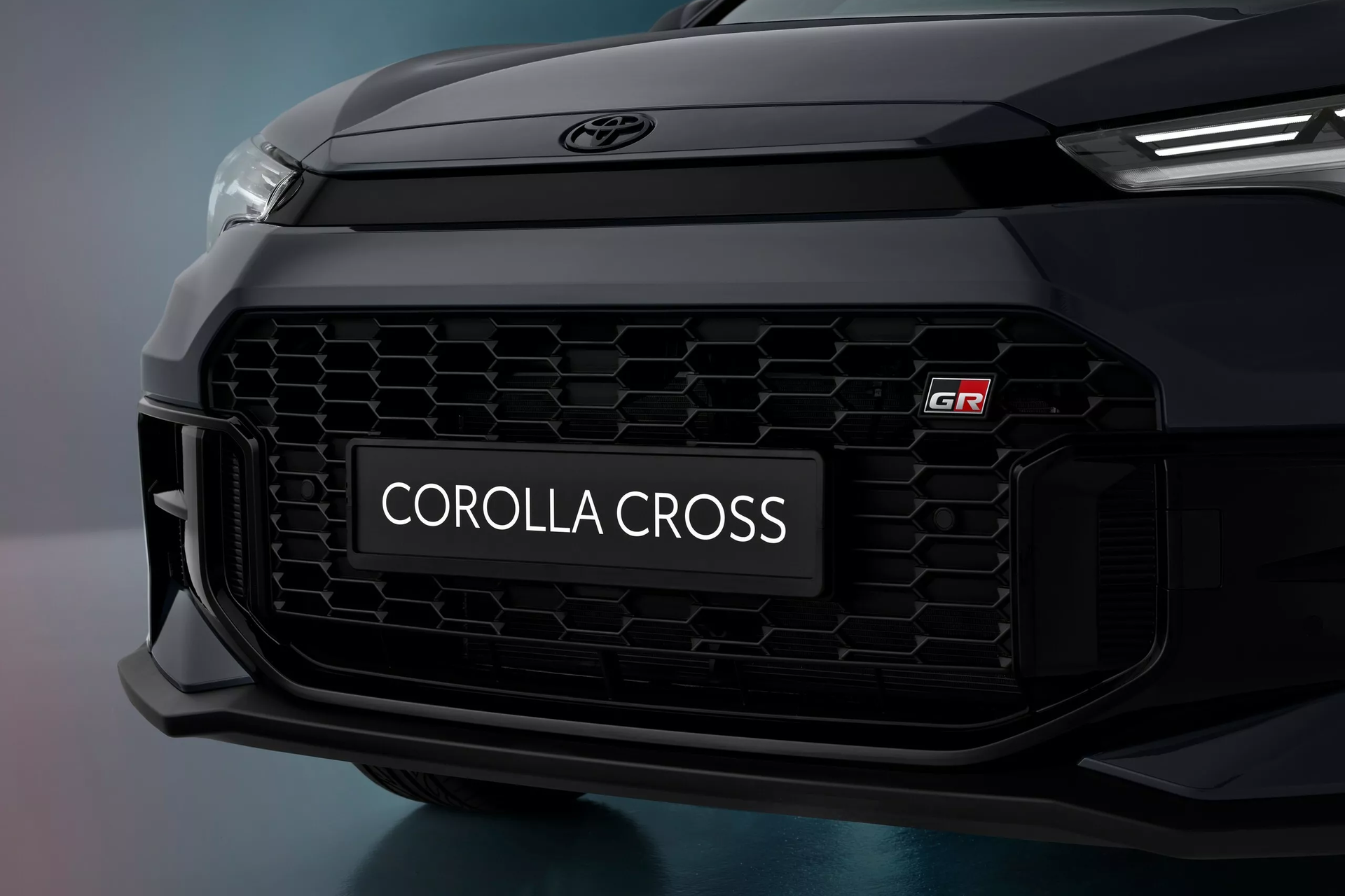 toyota,  Corolla Cross,  GR Sport,  toyota Corolla Cross,  Corolla Cross gr sport,  gr,  gazoo racing,  suv,  suv hang b,  hybrid,  chau au anh 3