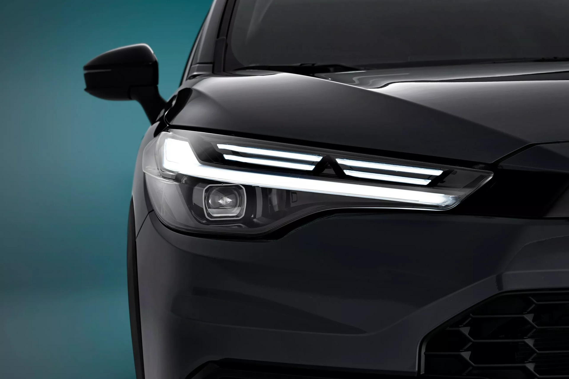 toyota,  Corolla Cross,  GR Sport,  toyota Corolla Cross,  Corolla Cross gr sport,  gr,  gazoo racing,  suv,  suv hang b,  hybrid,  chau au anh 4