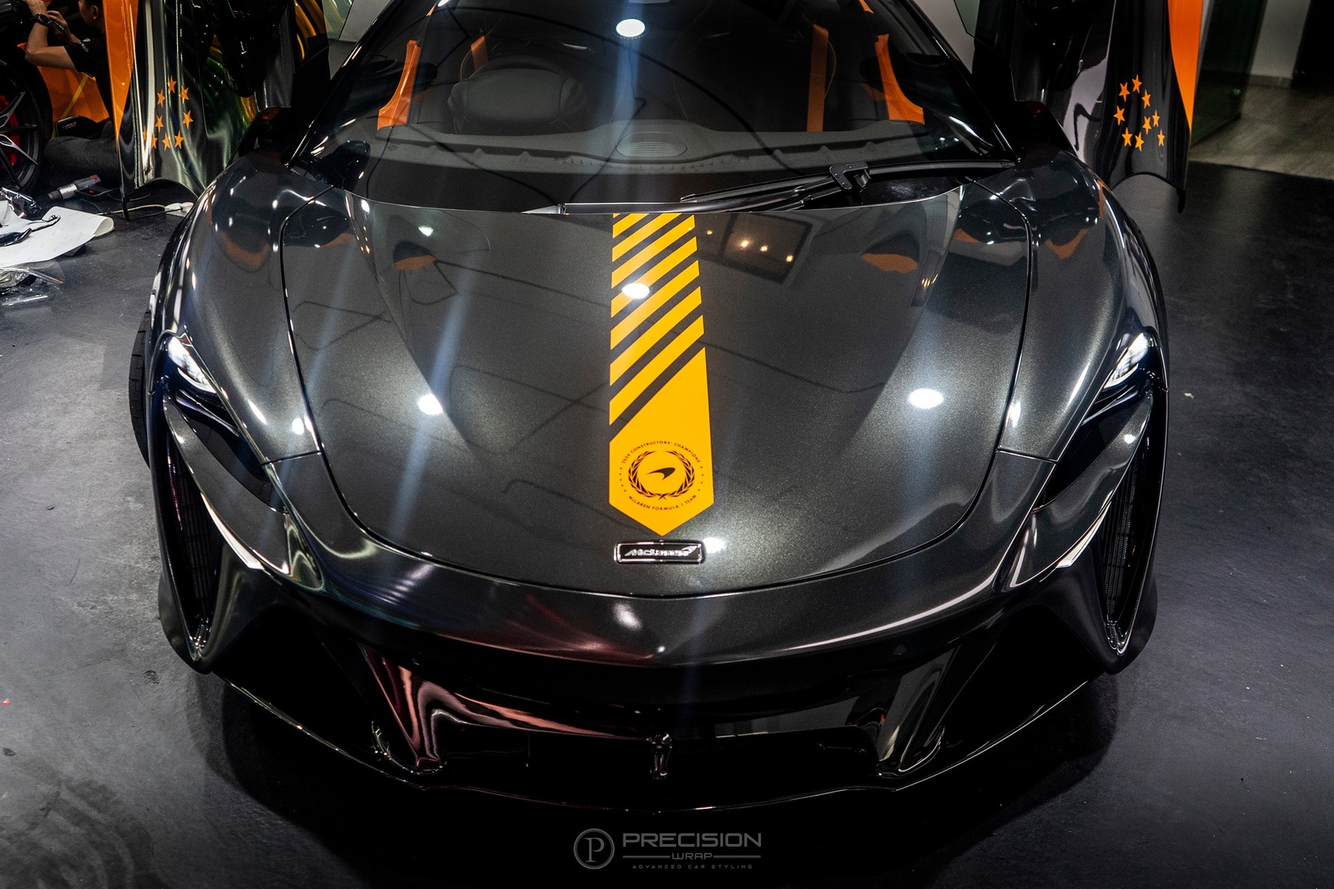 sieu xe,  mclaren,  mclaren artura,  artura,  f1,  mclaren f1,  f1 mclaren,  singapore,  MCL38 Celebration Edition,  artura MCL38 Celebration Edition,  mcl38 anh 4