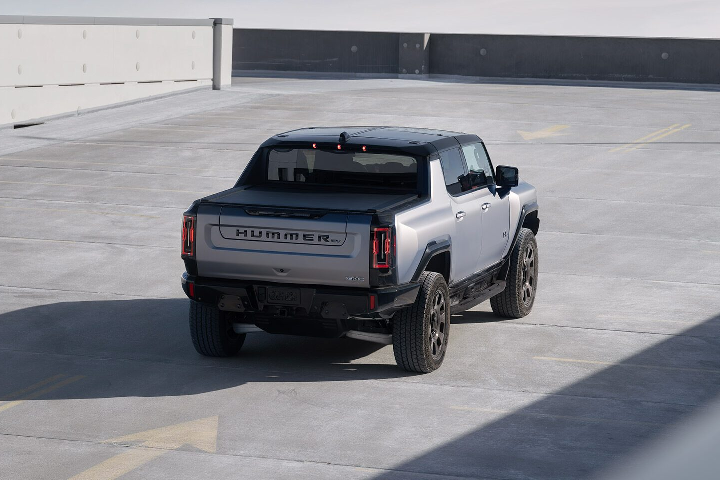 gmc,  hummer,  gmc hummer,  hummer ev,  carbon edition,  hummer ev carbon,  carbon fiber,  soi carbon,  xe dien,  ev,  suv,  pickup anh 13