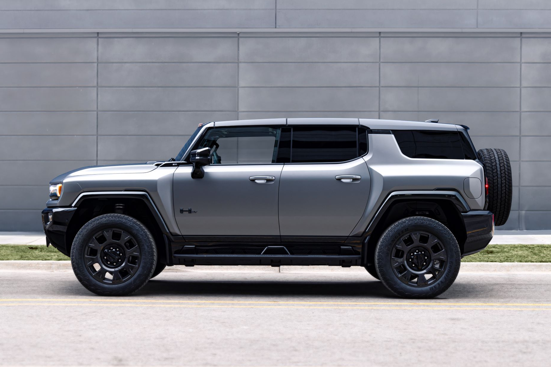 gmc,  hummer,  gmc hummer,  hummer ev,  carbon edition,  hummer ev carbon,  carbon fiber,  soi carbon,  xe dien,  ev,  suv,  pickup anh 2