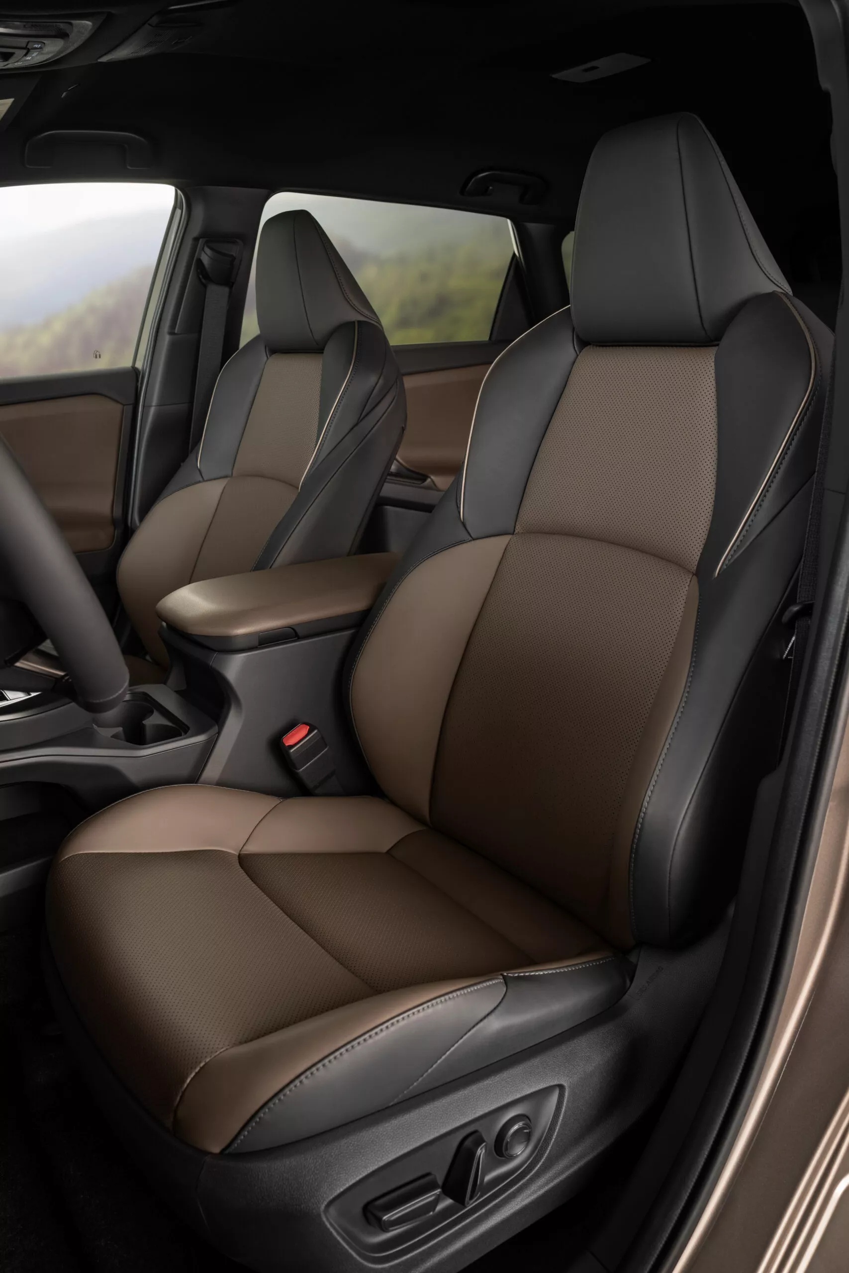 toyota,  bz,  bz4x,  bz woodland,  bz4x touring,  ev,  xe dien,  suv,  crossover,  dia hinh,  viet da anh 9