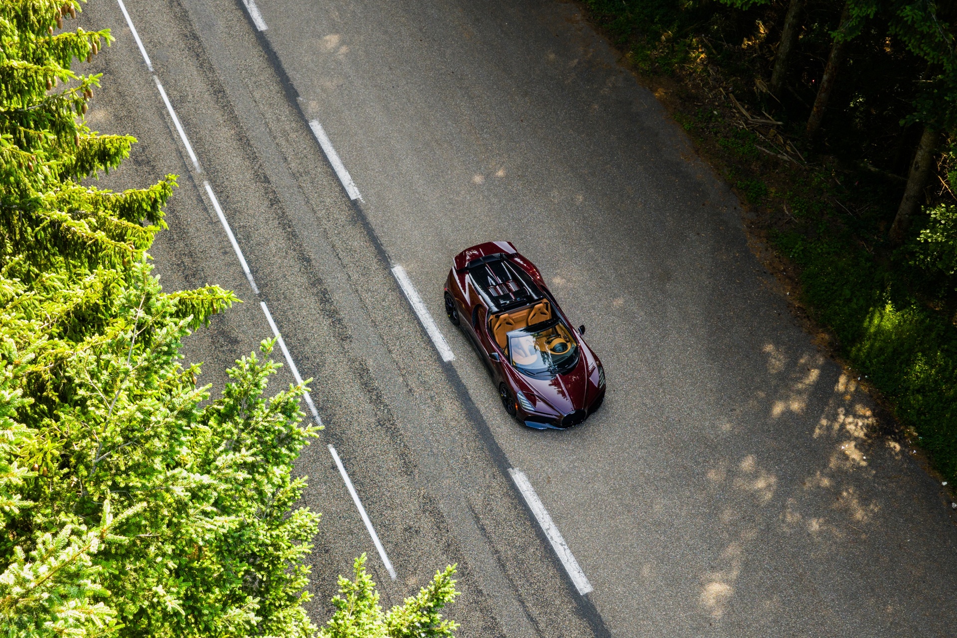 sieu xe,  hypercar,  bugatti,  bugatti w16 mistral,  bugatti mistral,  w16,  thu nghiem,  chiron,  veyron,  tourbillon anh 6