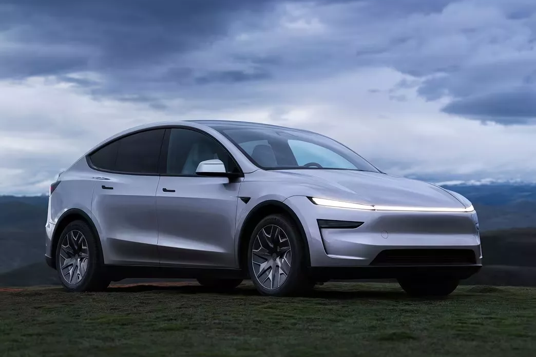 xe dien,  ev,  tesla,  tesla model y,  model y,  model y l,  tesla model y l,  truc co so,  trung quoc anh 10