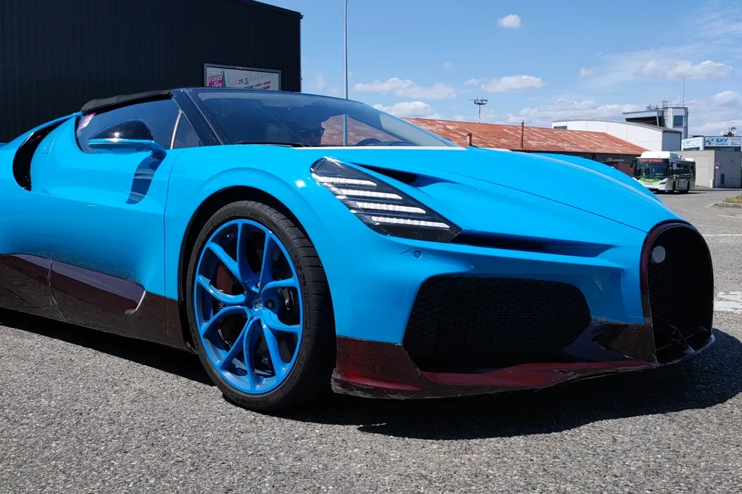 Bugatti W16 Mistral,  W16,  W16 Mistral,  bugatti,  sieu xe,  hypercar,  anh,  anh quoc,  chiron,  bugatti chiron anh 3