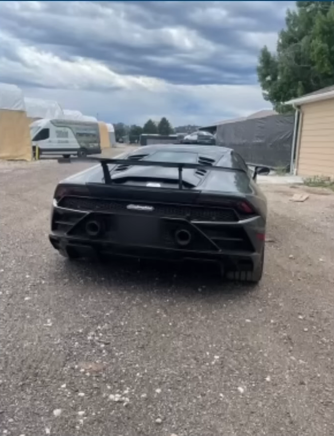 Lamborghini Huracan Evo RWD,  Huracan LP 580-2,  Lamborghini Huracan,  huracan,  sieu xe,  danh cap,  an cap,  toi pham,  california,  lamborghini anh 4