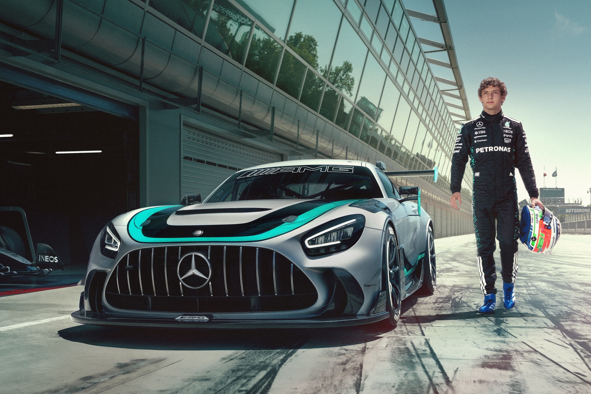 Petronas,  mercedes-benz,  mercedes,  amg,  mercedes-amg,  amg gt,  amg gt2,  Mercedes-AMG GT2 Edition W16,  sieu xe,  xe dua,  f1 anh 9