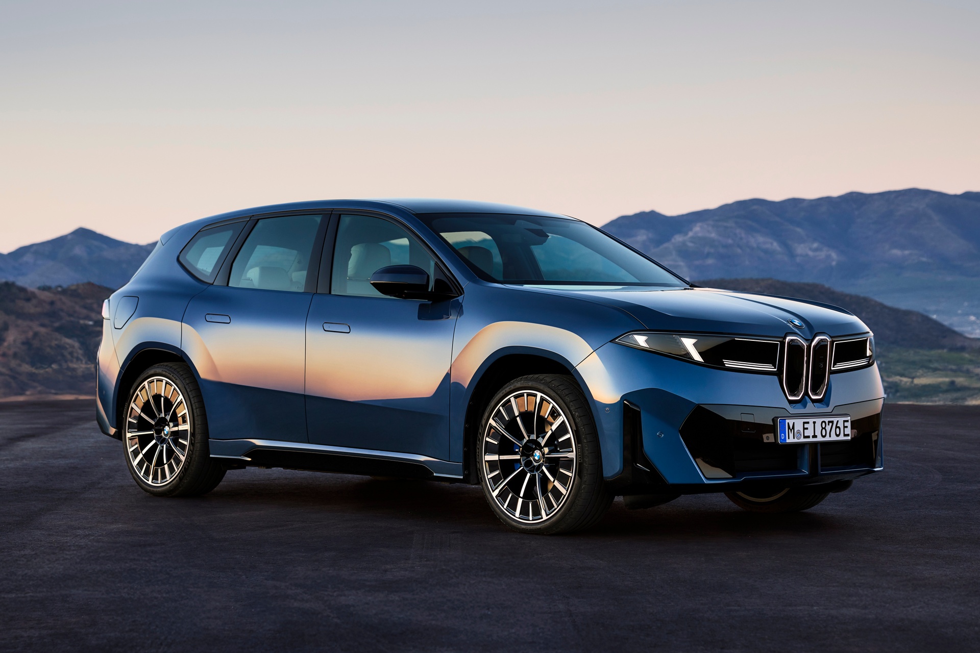 xe dien,  ev,  Neue Klasse,  bmw,  bmw ix3,  ix3,  ix3 the he moi,  suv,  bmw x3,  x3 anh 4