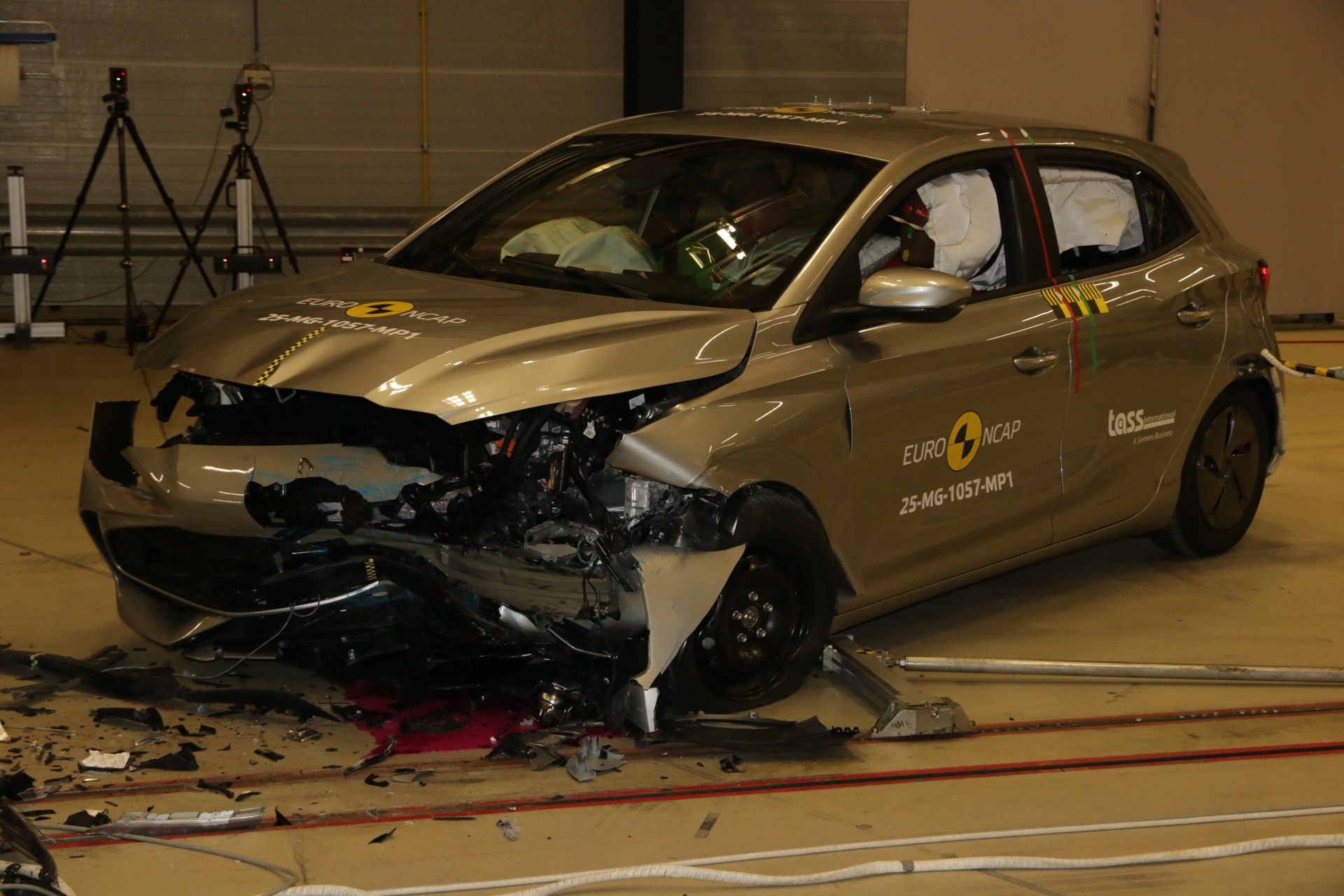 euro ncap,  ncap,  danh gia,  an toan,  danh gia an toan,  thu nghiem,  mg,  mg3,  mg5 anh 1