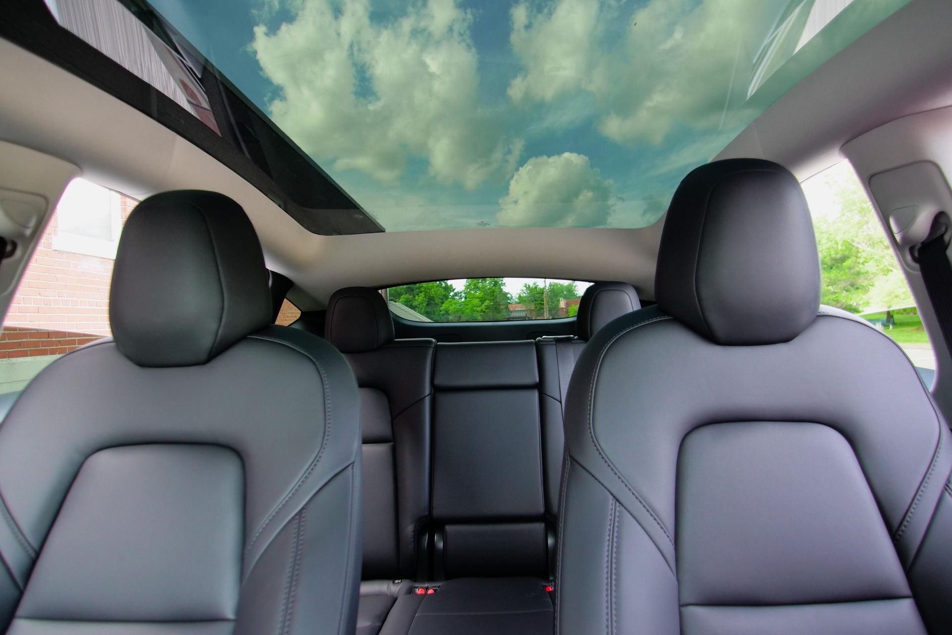 tesla,  model y,  tesla model y,  model y standard,  tesla model y standard,  xe dien,  ev,  tieu chuan,  crossover,  xe moi anh 14