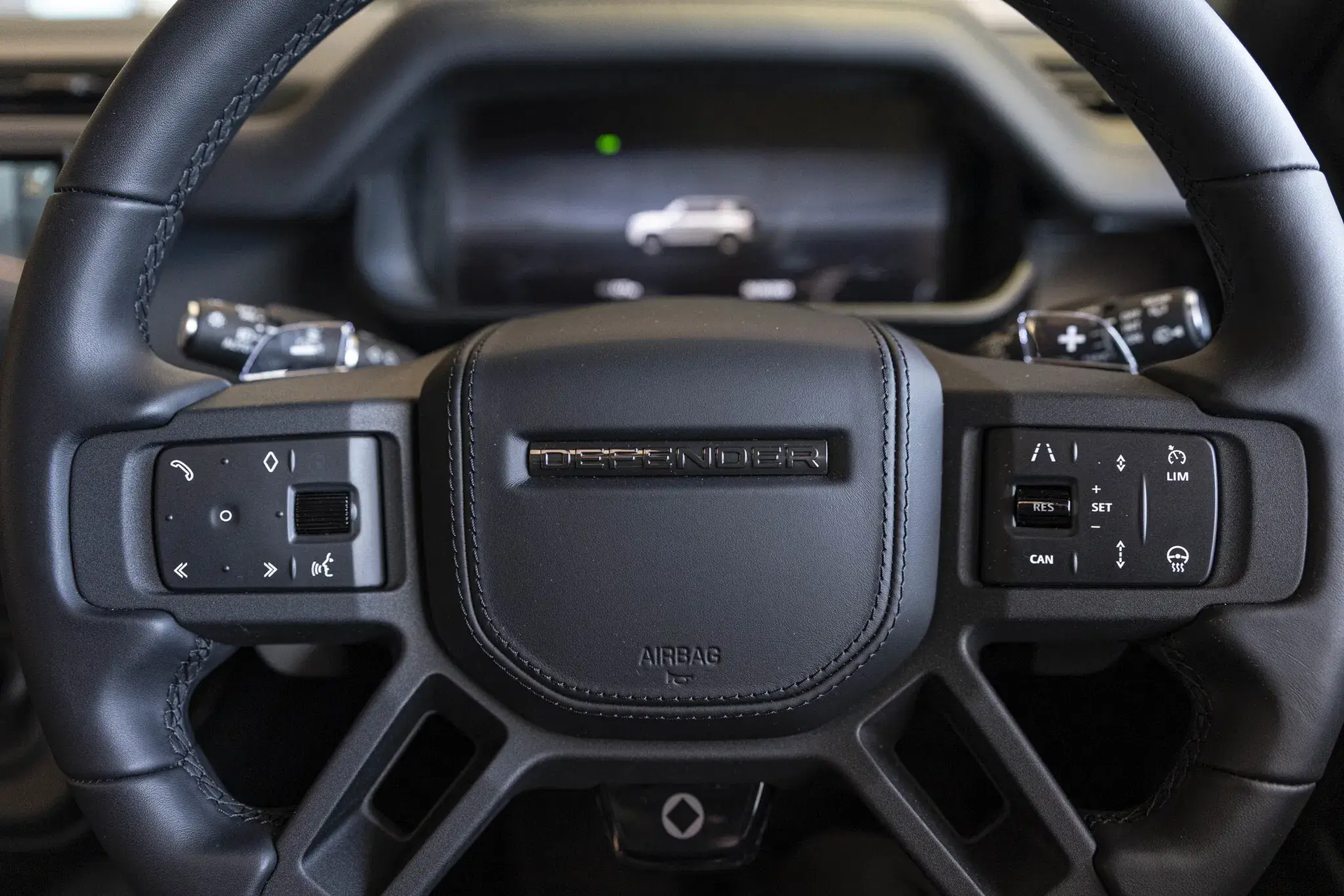 defender octa, defender, suv, hiệu năng cao, land rover ảnh 15 defender octa, defender, suv, hieu nang cao, land rover anh 15