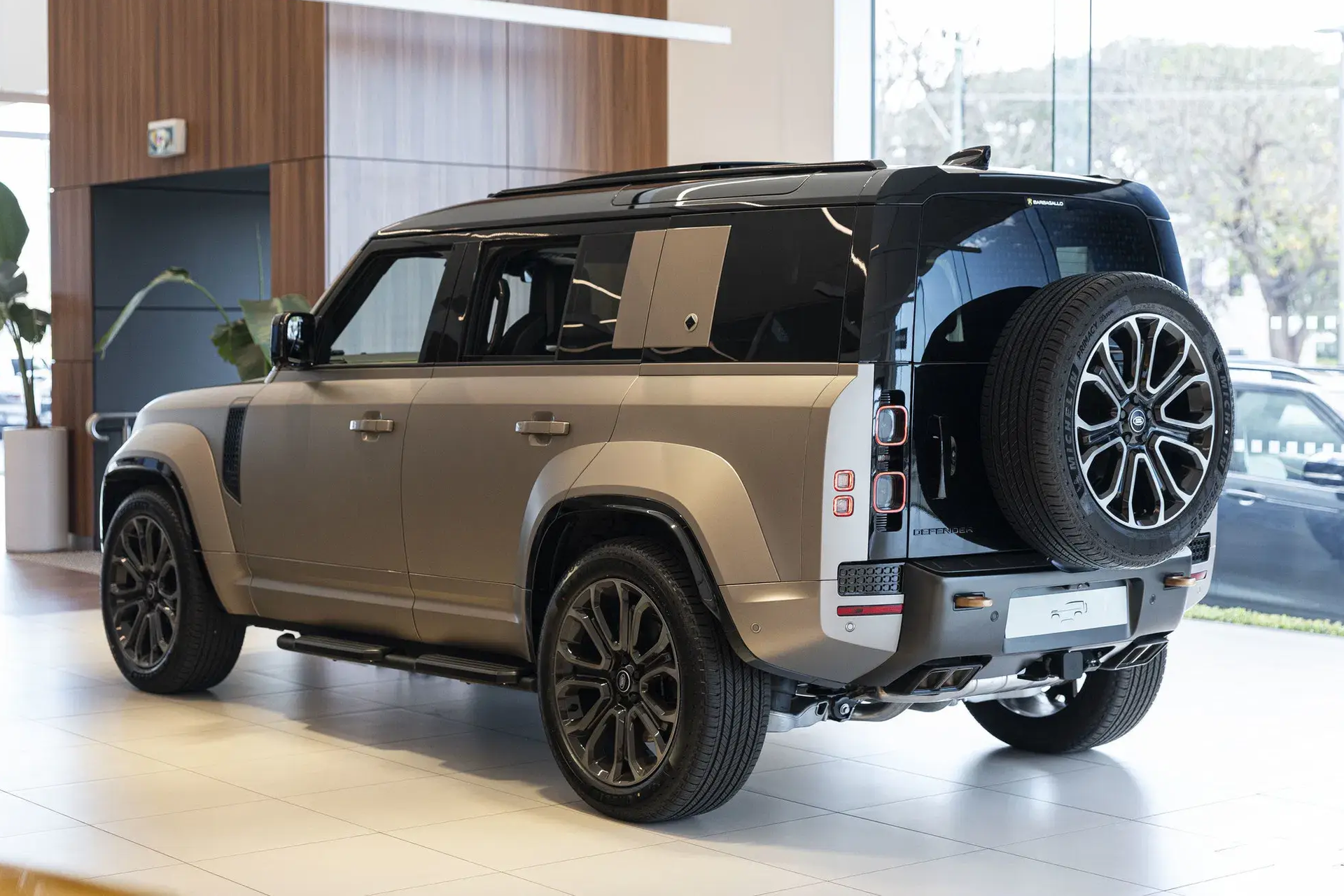 defender octa, defender, suv, hiệu năng cao, land rover ảnh 2 defender octa, defender, suv, hieu nang cao, land rover anh 2