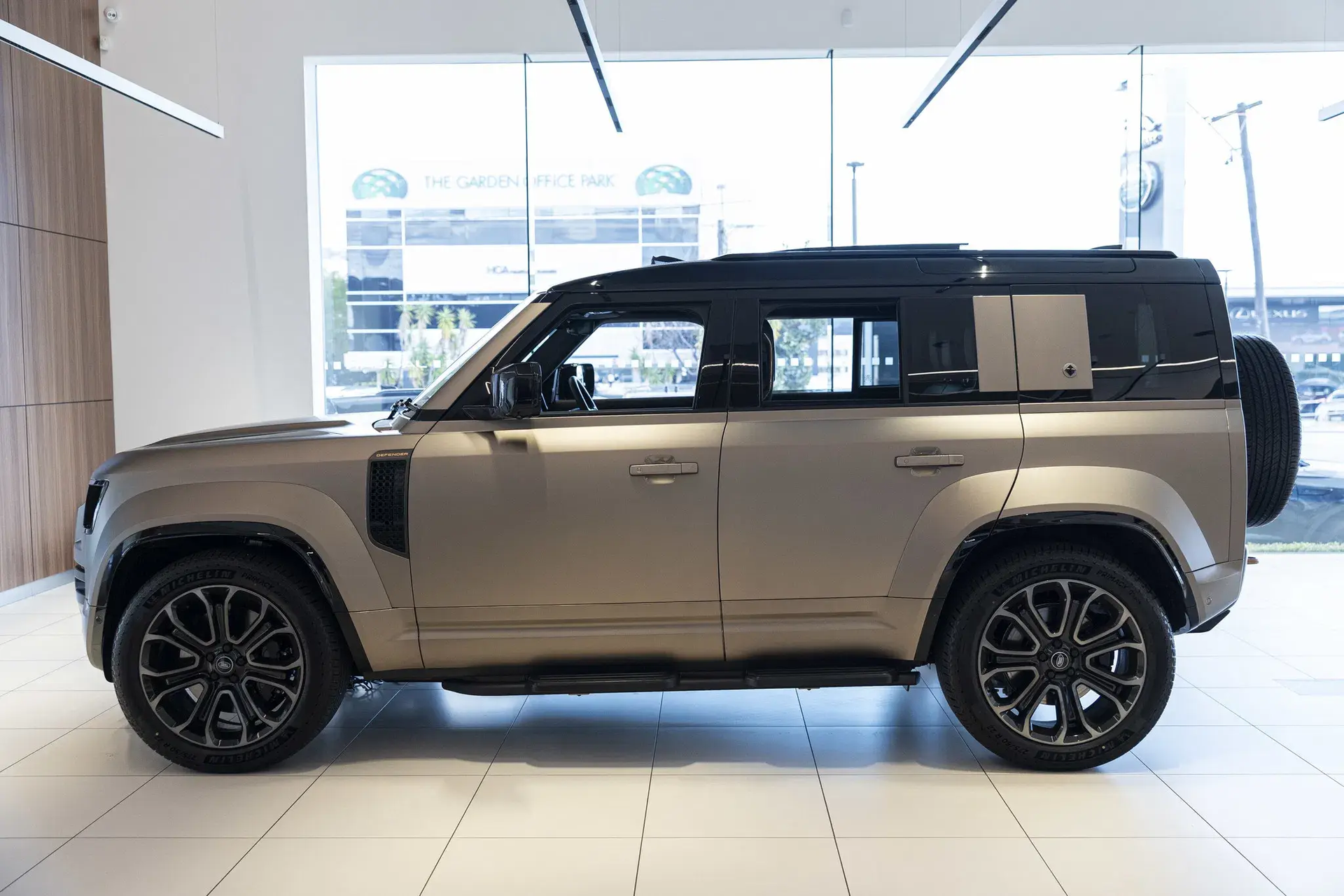 defender octa, defender, suv, hiệu năng cao, land rover ảnh 4 defender octa, defender, suv, hieu nang cao, land rover anh 4