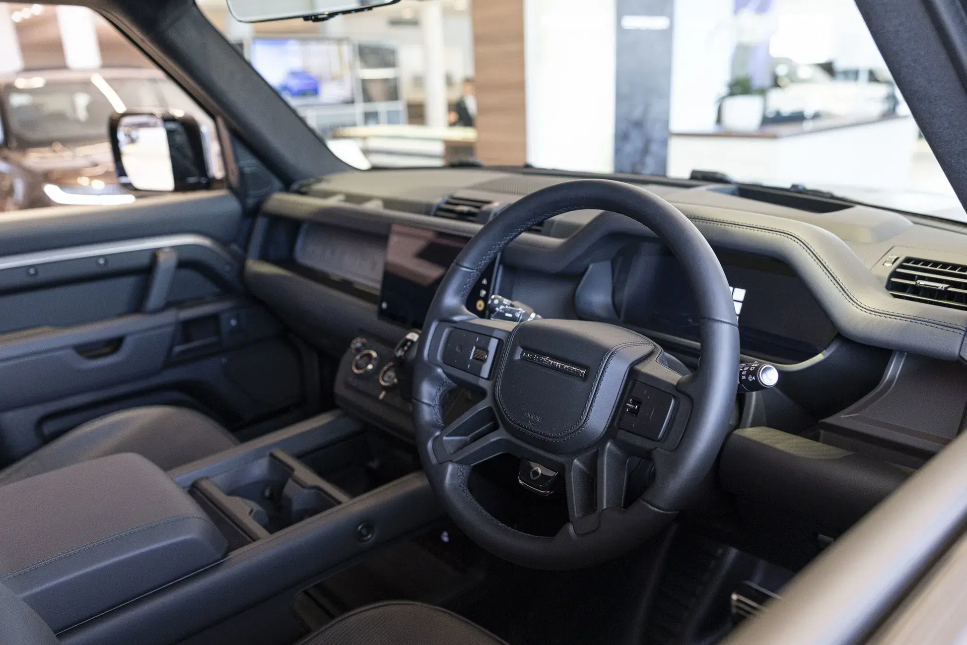 defender octa, defender, suv, hiệu năng cao, land rover ảnh 8 defender octa, defender, suv, hieu nang cao, land rover anh 8