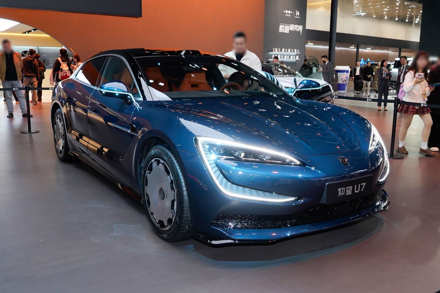 byd,  xe gia re,  xe dien,  trung quoc anh 1