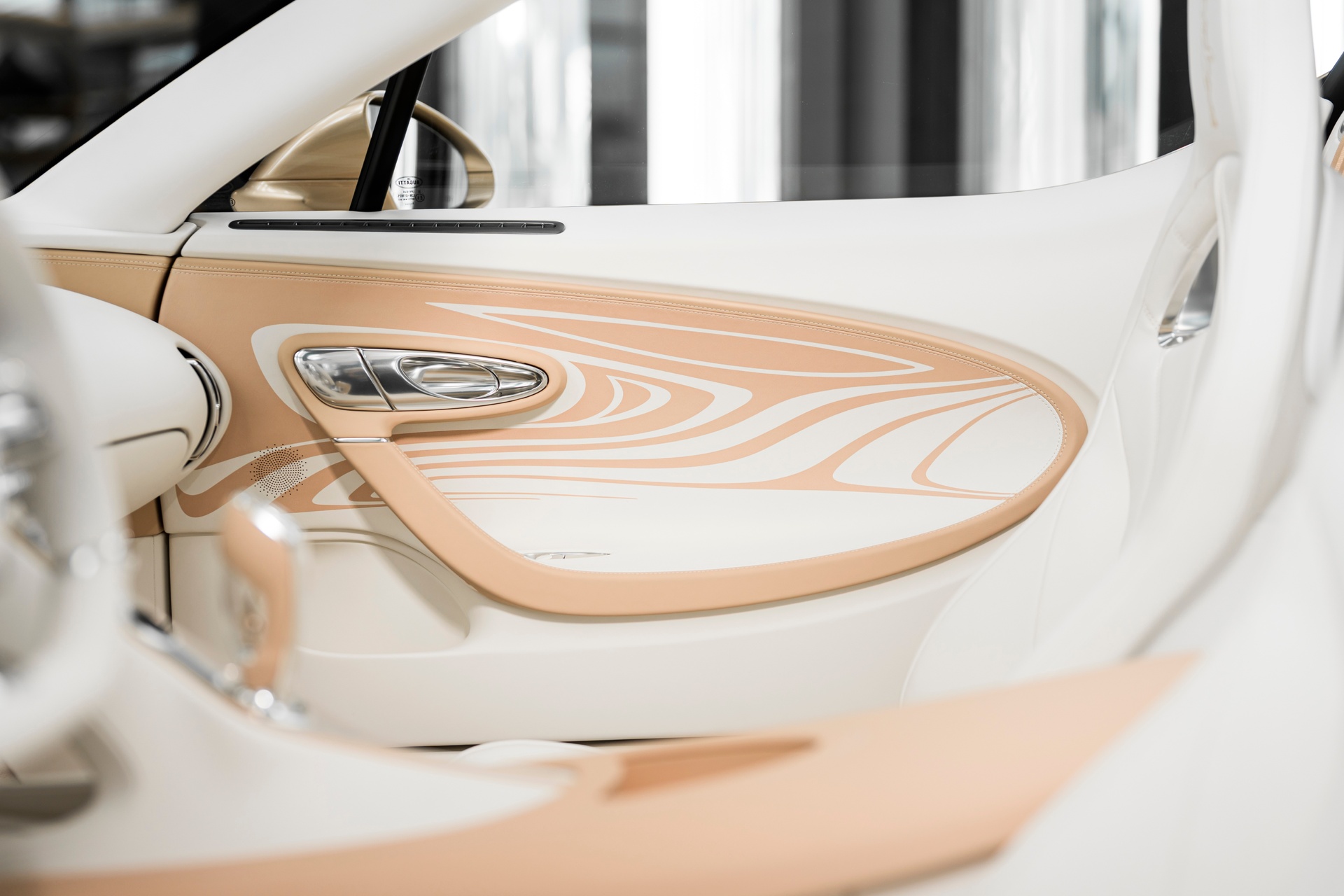 Bugatti,  W16 Mistral,  La Perle Rare,  Bugatti W16 Mistral,  sieu xe,  canada,  hypercar,  dai gia anh 8