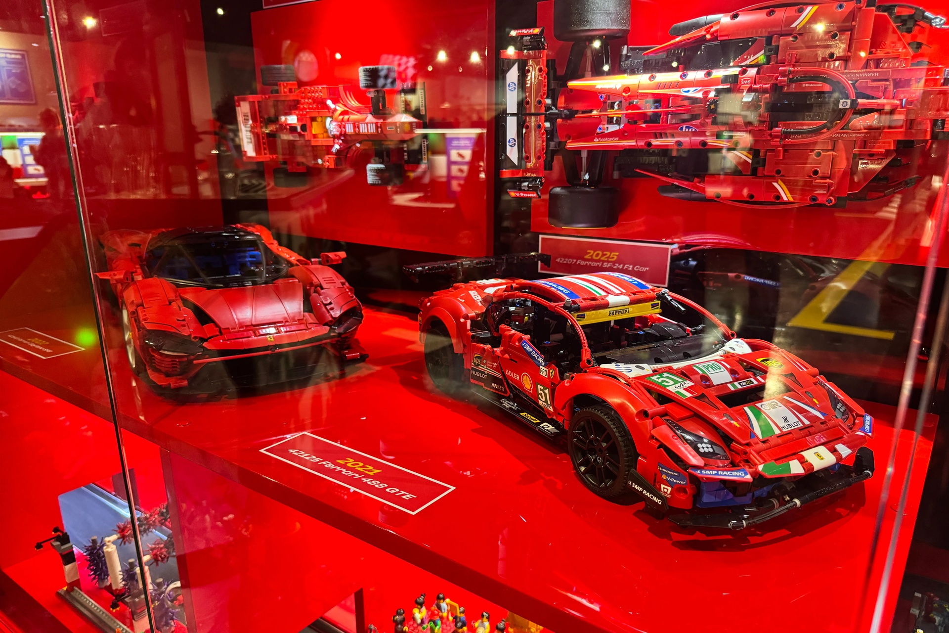 ferrari,  12cilindri,  12cilindri spider,  lego,  legoland,  mo hinh,  sieu xe anh 10