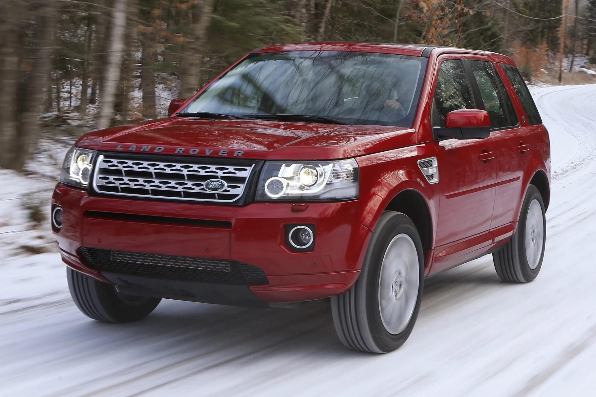 Land Rover Freelander tái sinh sau 10 năm, trở thành thương hiệu xe điện mới