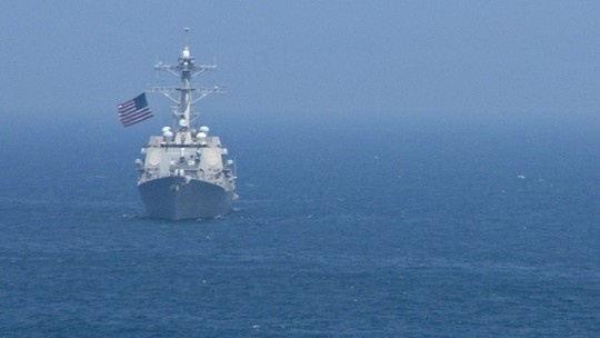 tàu khu trục mang tên lửa điều khiển USS Lassen (DDG-82). Ảnh: Flickr Hạm đội 7