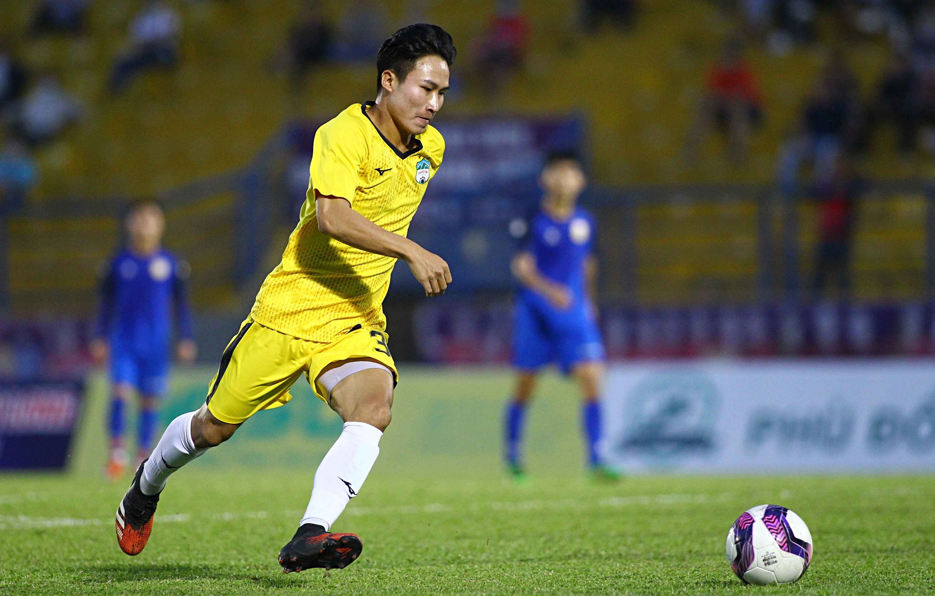 14 cau thu hagl thu viec o hai phong anh 1
