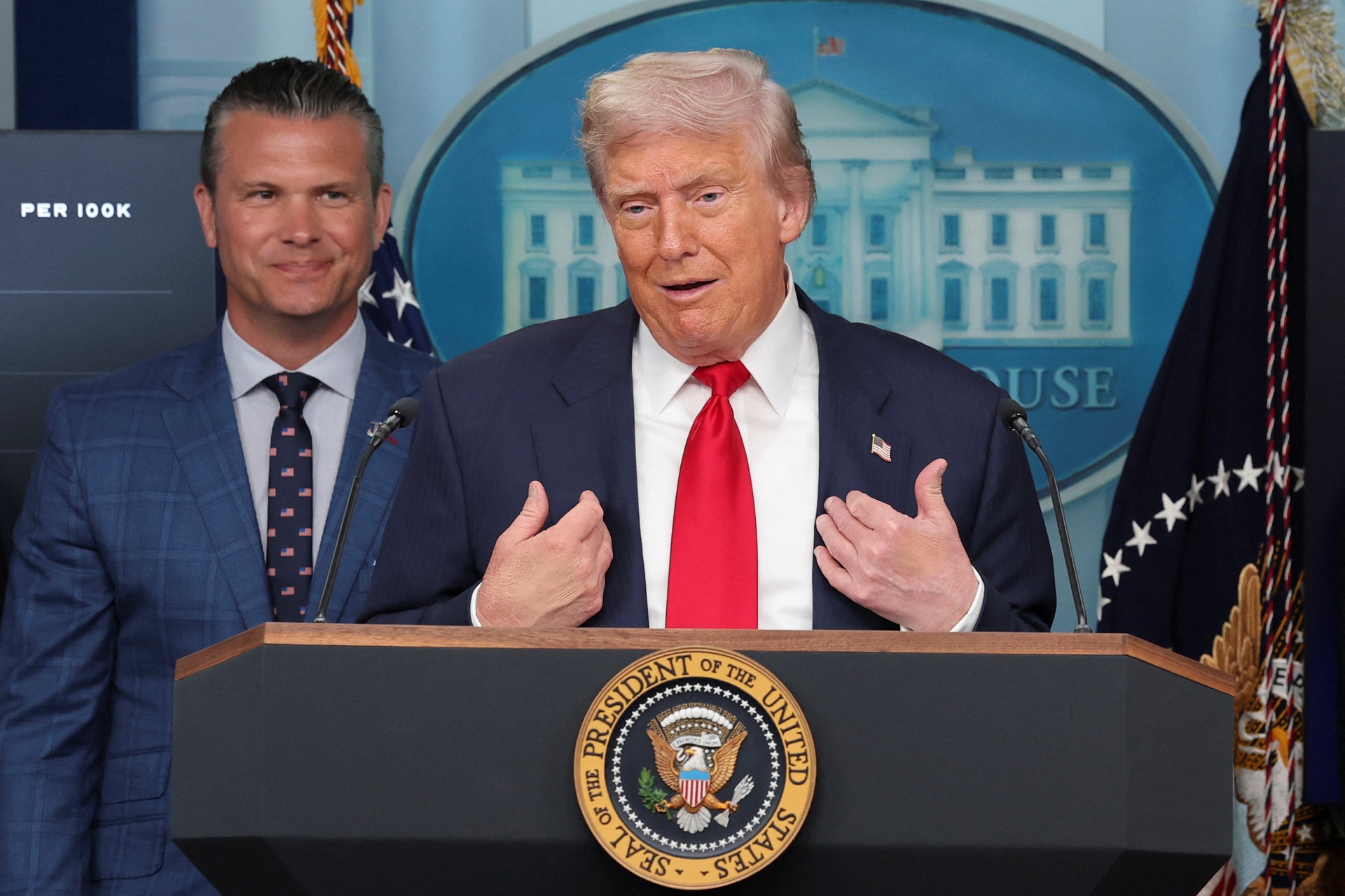 Thủ đô Washington trước ván cờ quyền lực của ông Trump